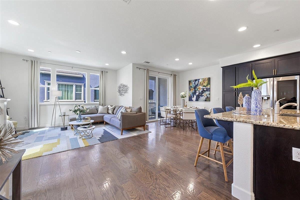 118 Lemmon Ter listing visual